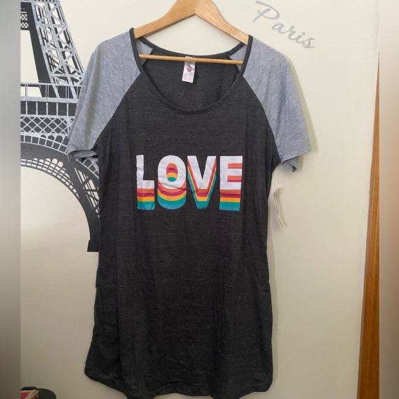 Other - NWT Sleep & Co. Night Shirt, Love, large